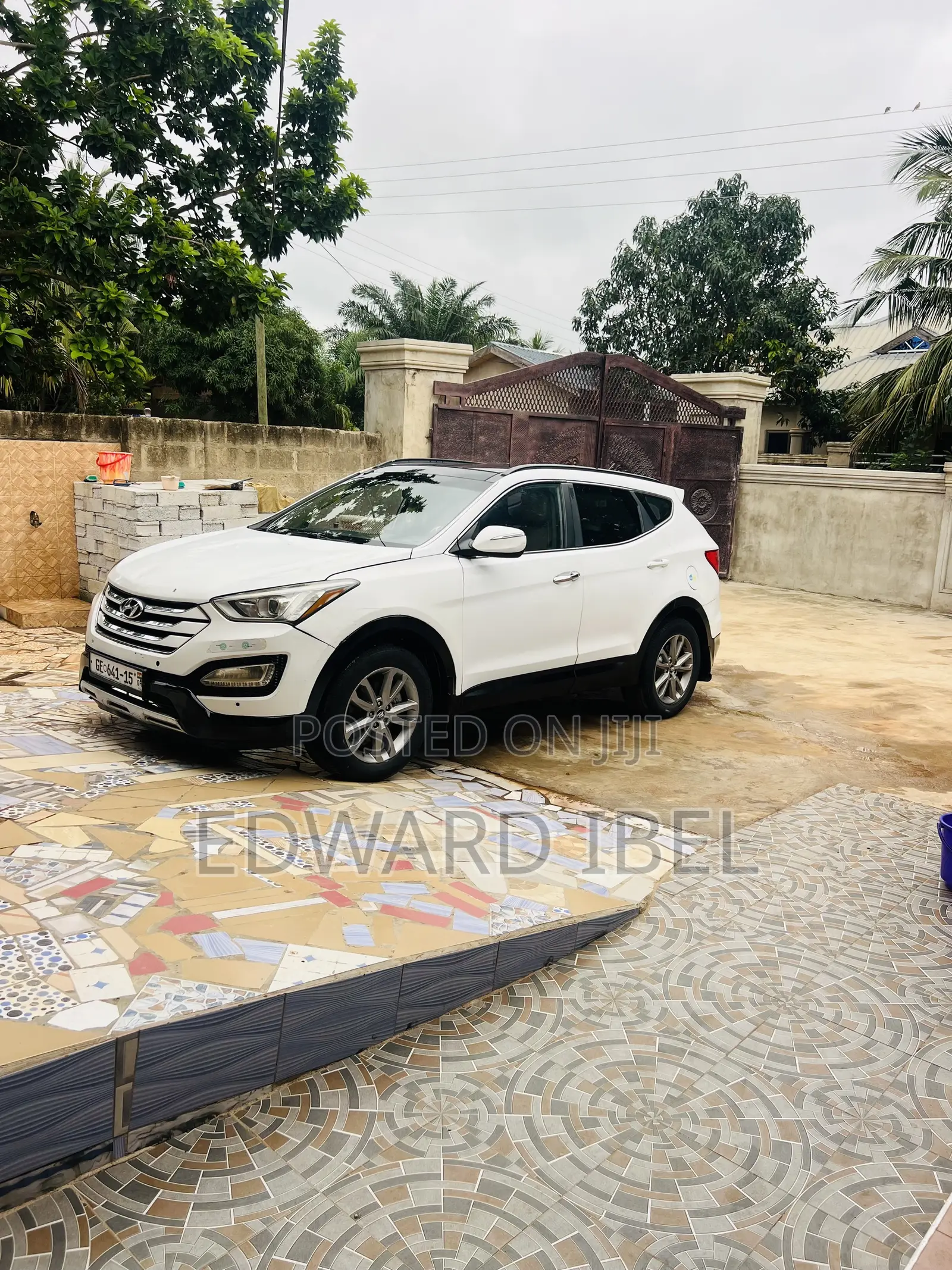 Hyundai Santa Fe 2014 White