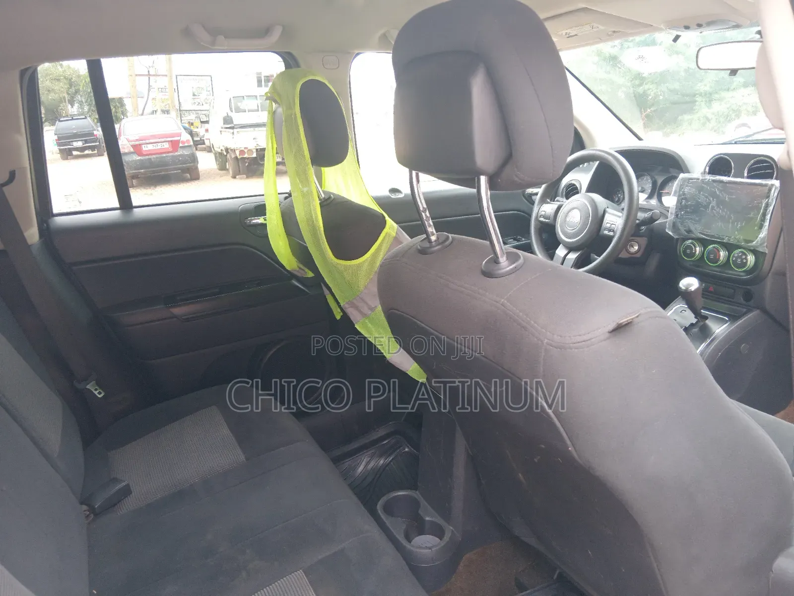 Jeep Compass Latitude 4dr SUV 4WD (2.4L 4cyl 6A) 2014 Gray