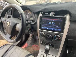 Toyota Corolla S 5-Speed 2013 Gray