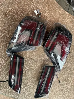 Complete Taillight and Boot Light Camry 2012-2014 SE