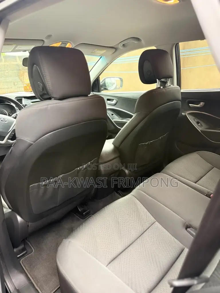 Hyundai Santa Fe 2014 Black