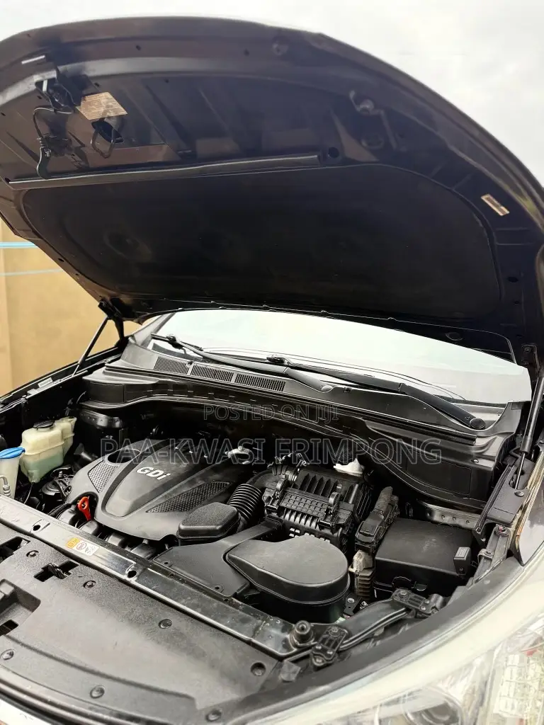Hyundai Santa Fe 2014 Black