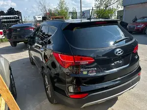 Hyundai Santa Fe 2014 Black