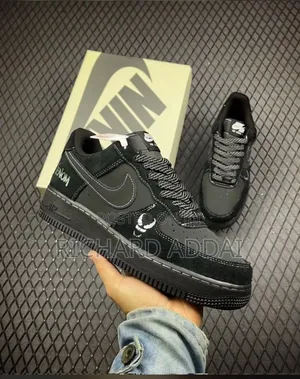 Mens Sneakers(nike)