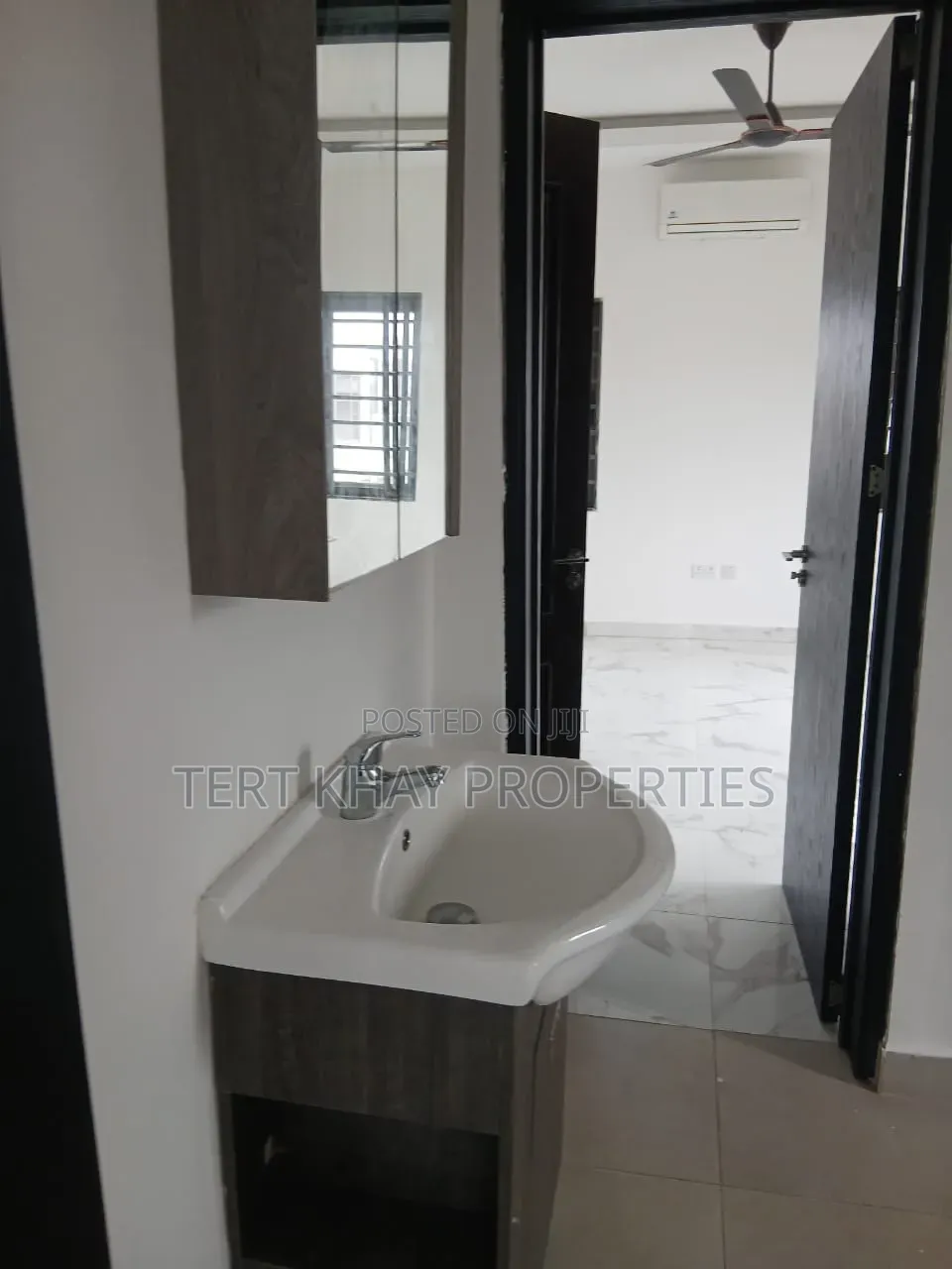 5bdrm House in Burma Hills for rent