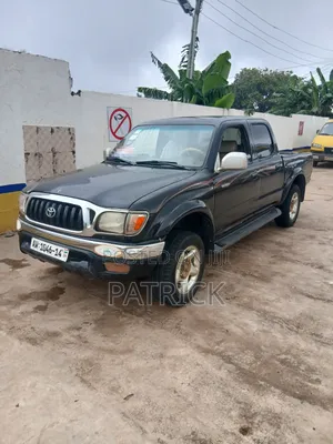 Toyota Tacoma 2004 Black