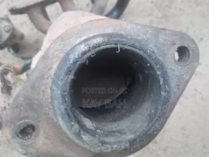 Toyota Vitz Catalyst Converter