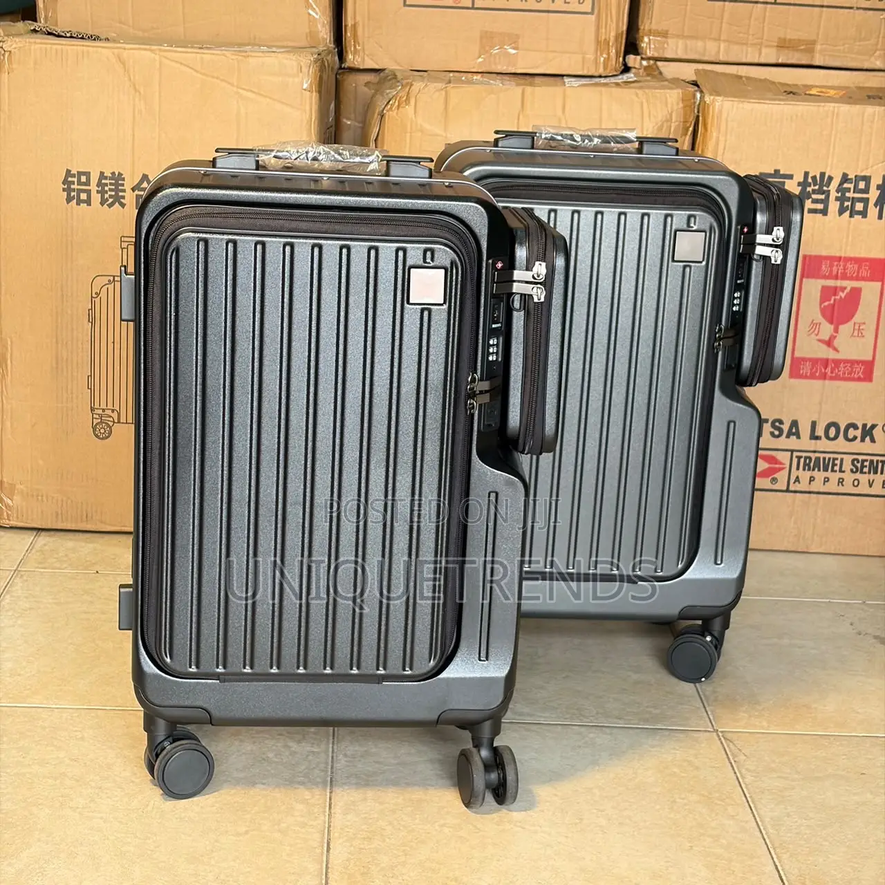 Premium Hard-Shell Suitcases (20inches)