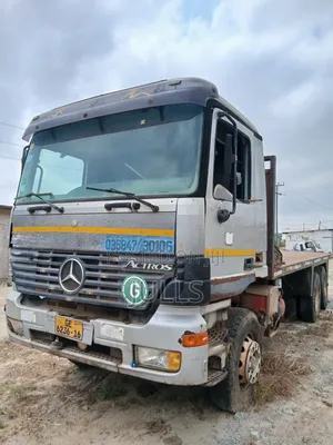 Mercedes Bent Flat Bed Truck