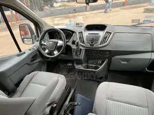 Ford Transit-350 2018 White