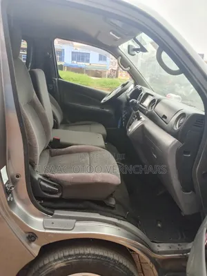 Nissan NV200 2015 Grey