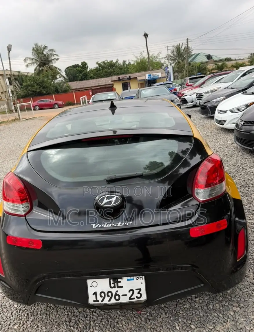 Hyundai Veloster 2015 Yellow