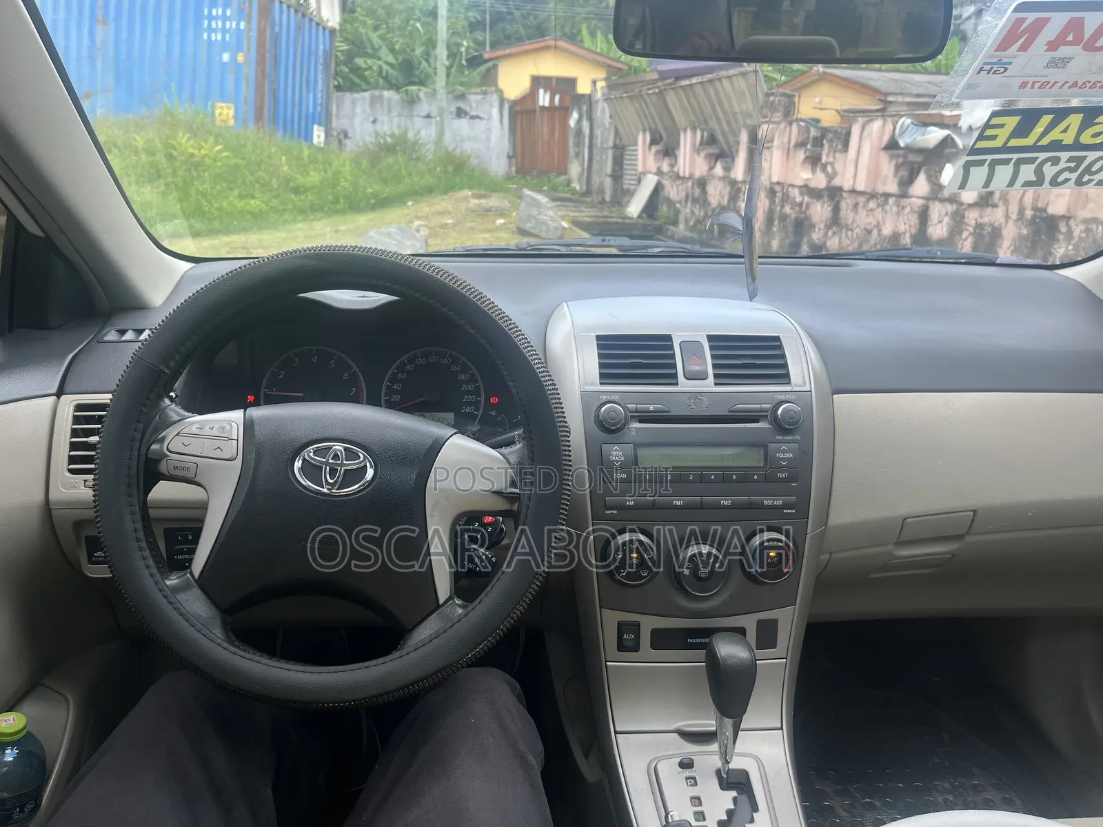 Toyota Corolla S Special Edition 4dr Sedan (1.8L 4cyl 4A) 2013 White