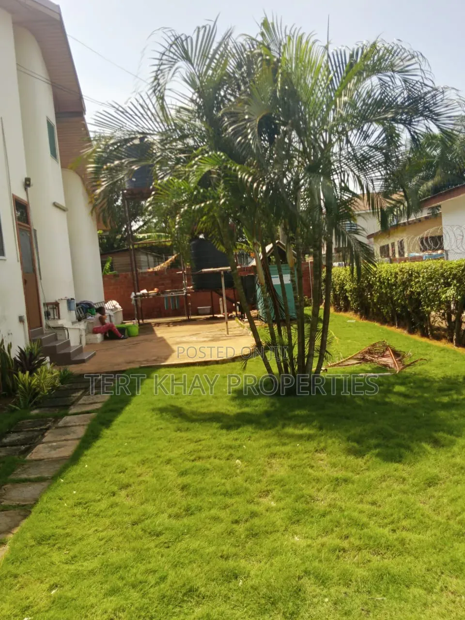 Furnished 5bdrm House in New Town for rent