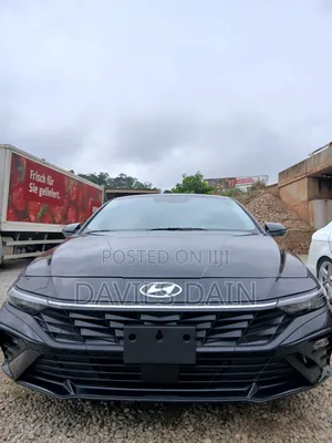 Hyundai Elantra 2025 Black
