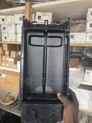 C300 Arm Rest