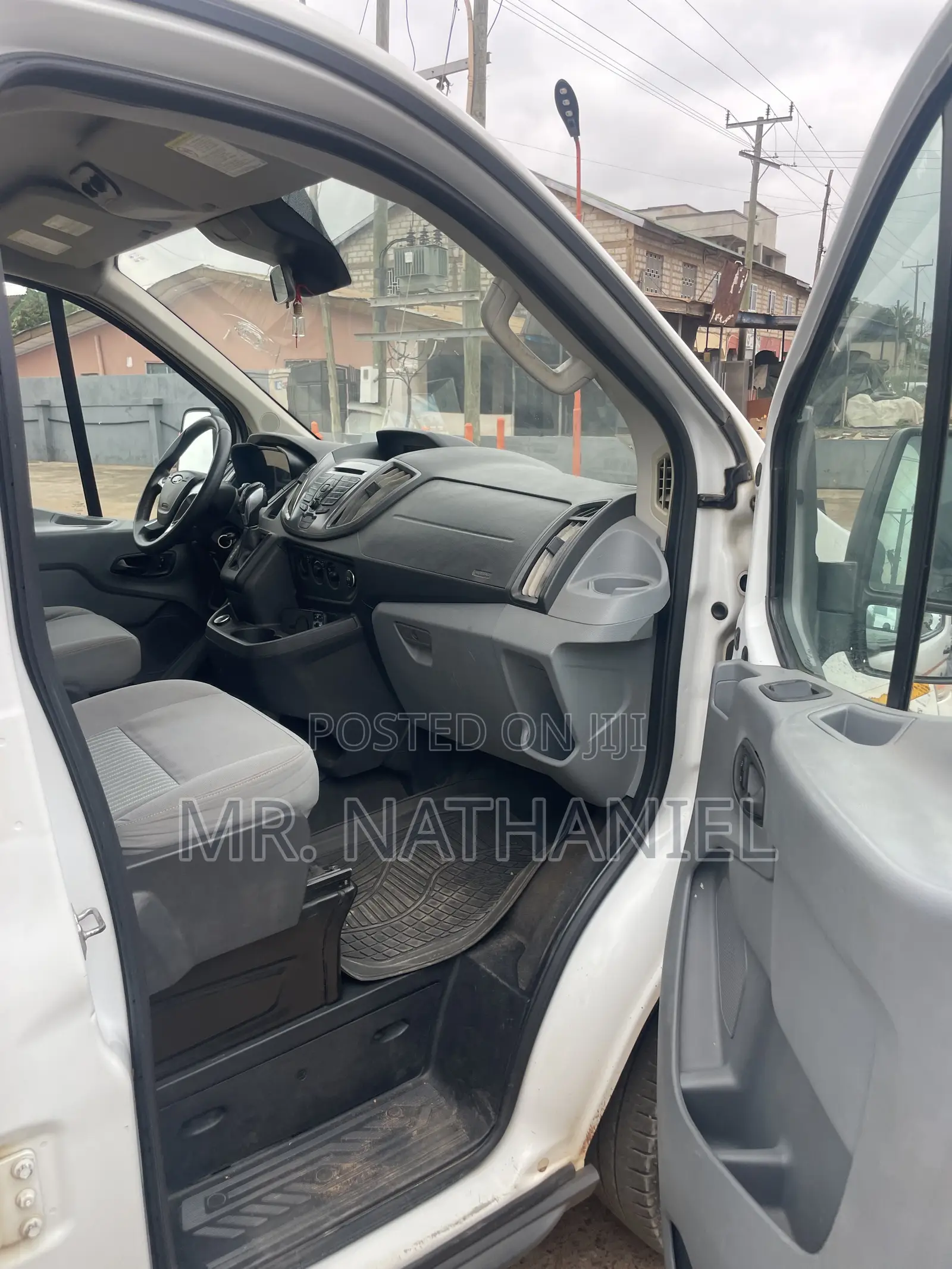 Ford Transit 2018 White