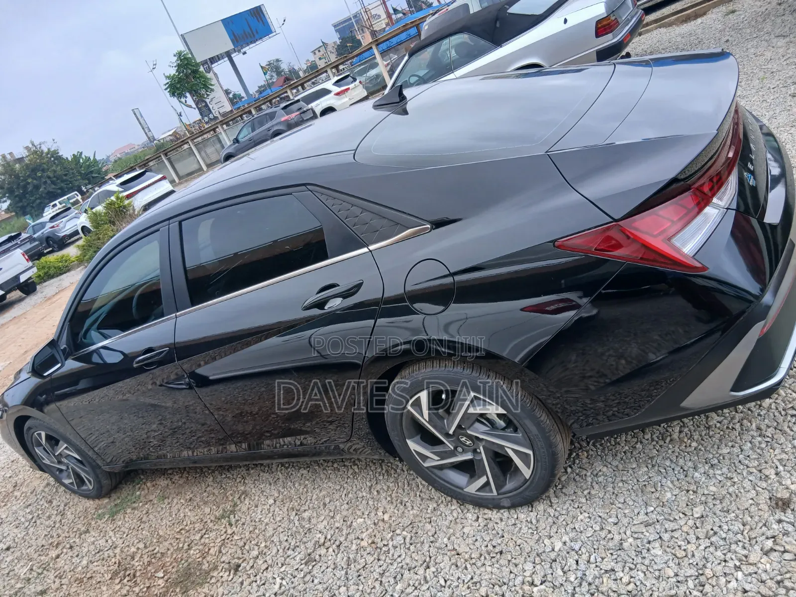 Hyundai Elantra 2025 Black