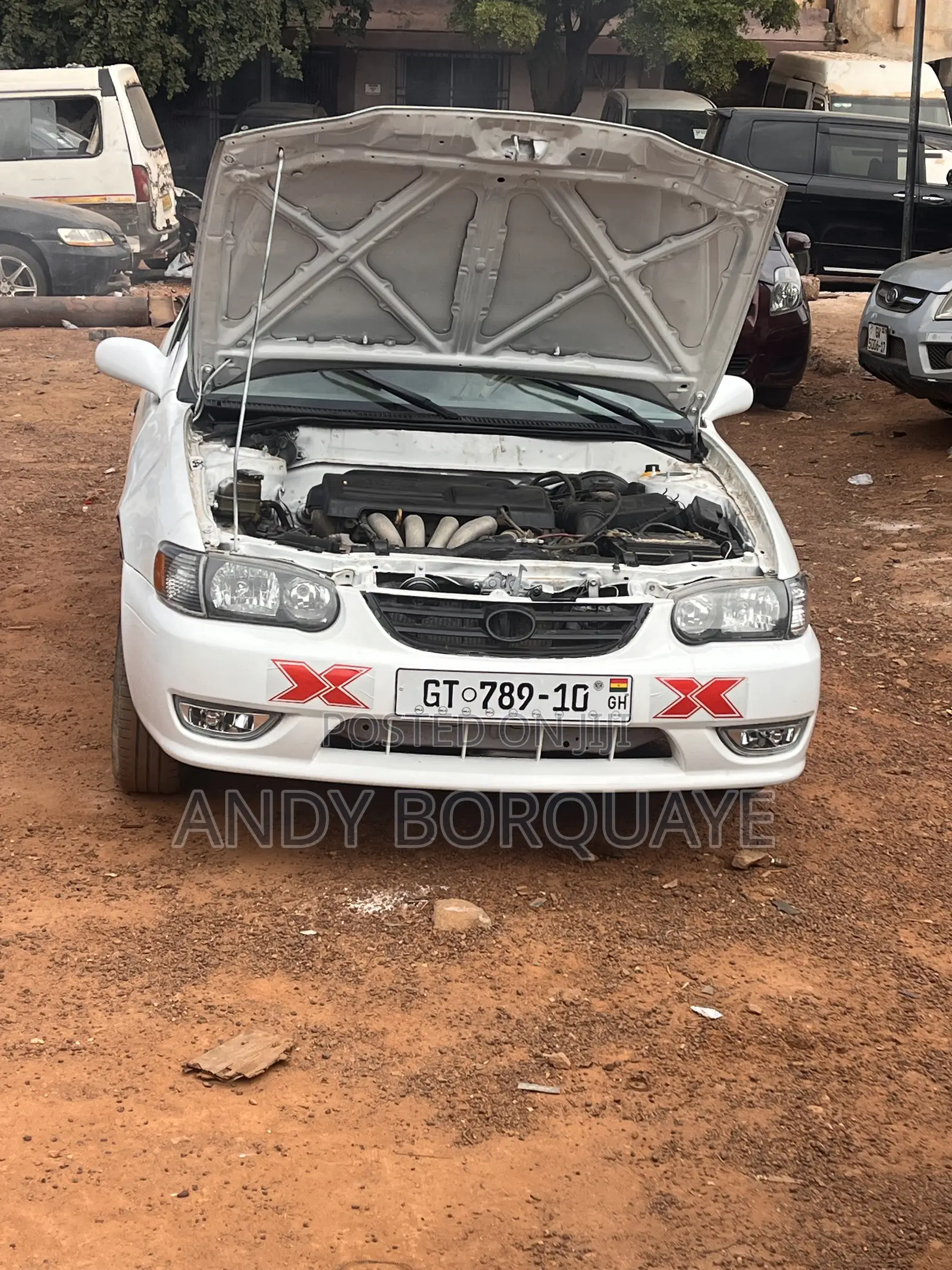Toyota Corolla 2002 White