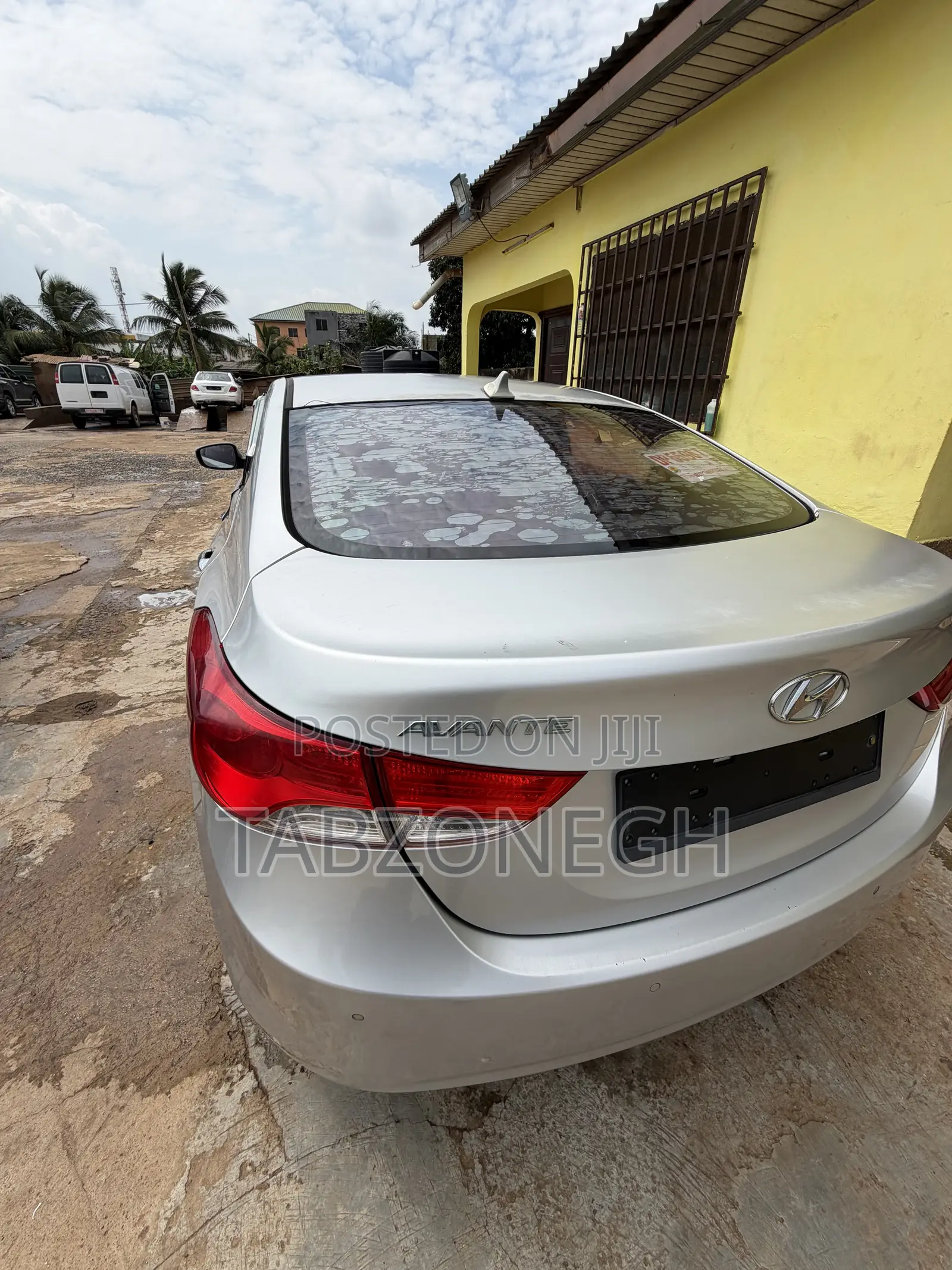 Hyundai Avante 2013 Silver