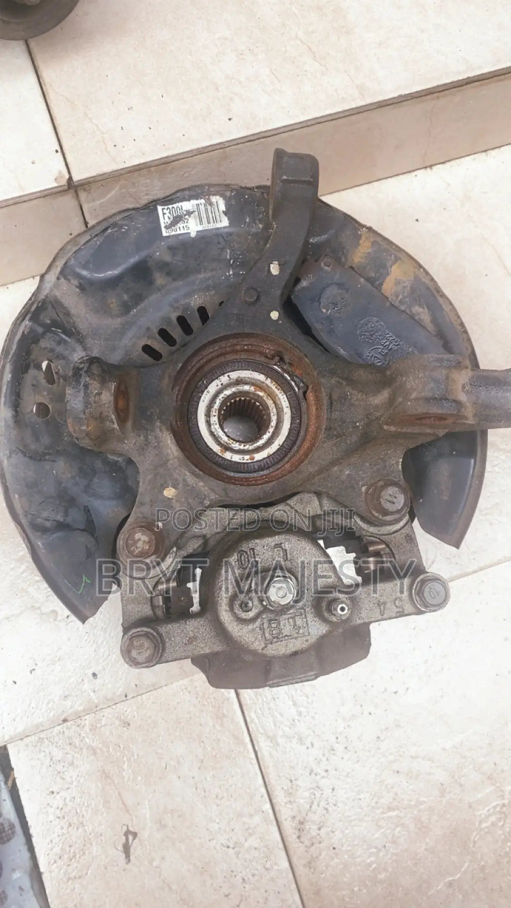 Toyota Yaris Hub and Alternator