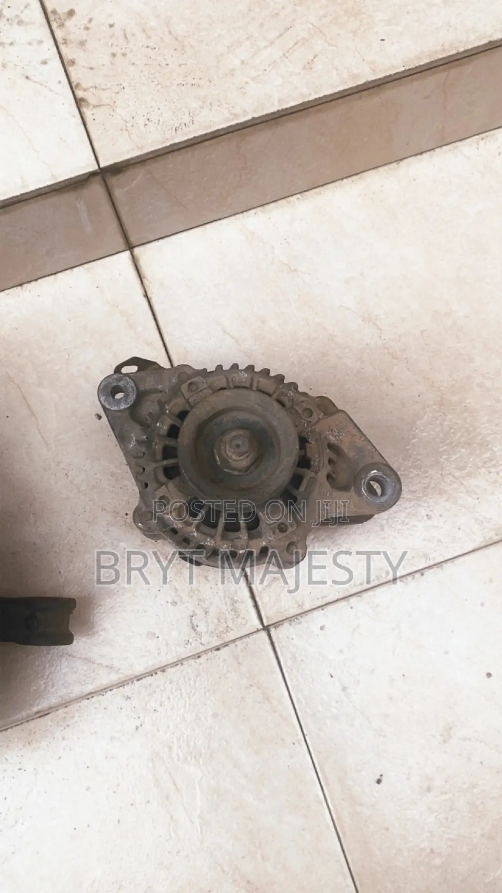 Toyota Yaris Hub and Alternator