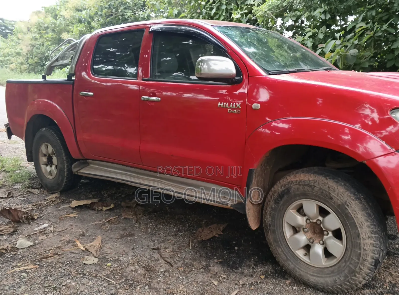 Toyota Hilux 2012 Red