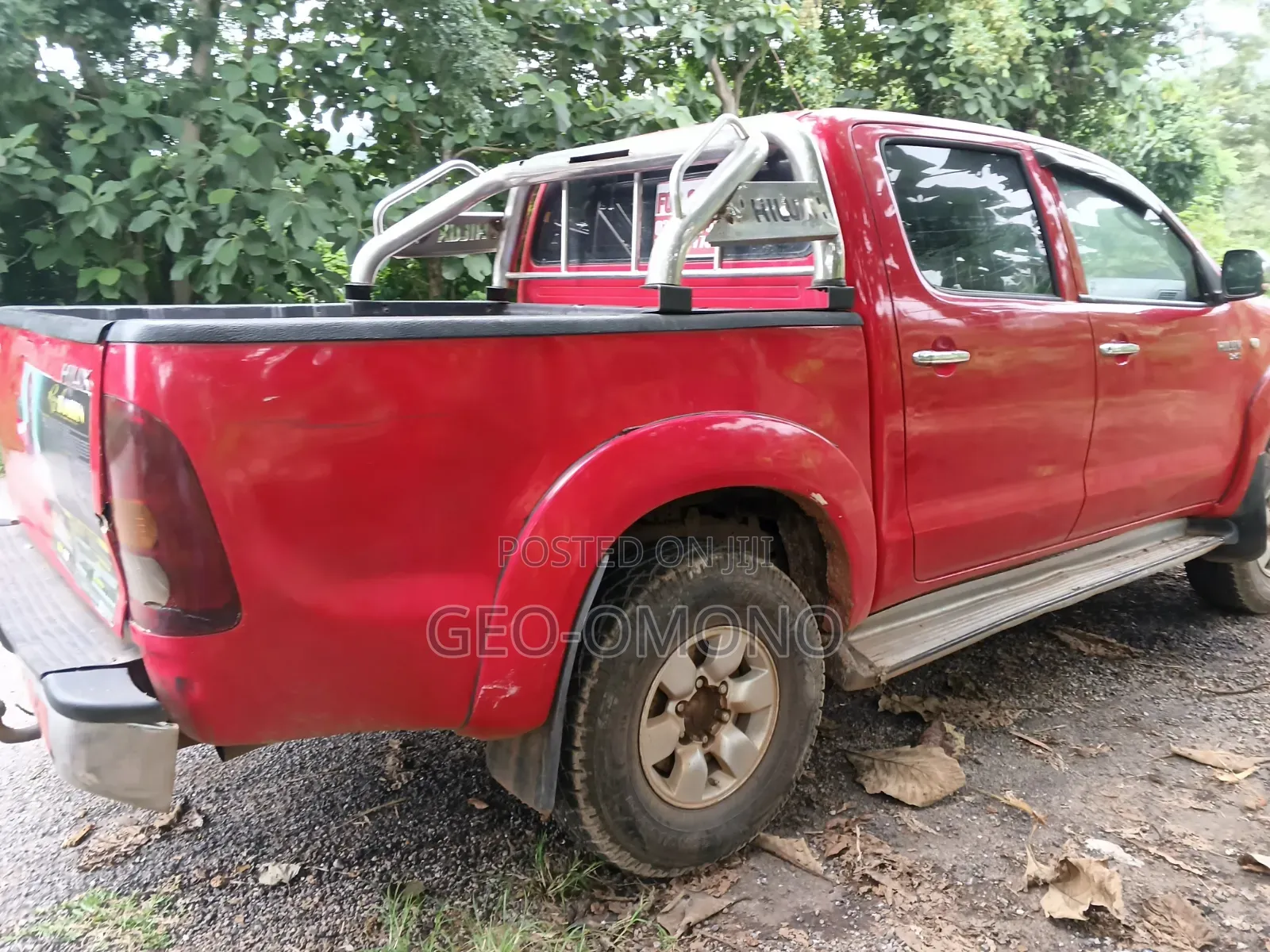 Toyota Hilux 2012 Red