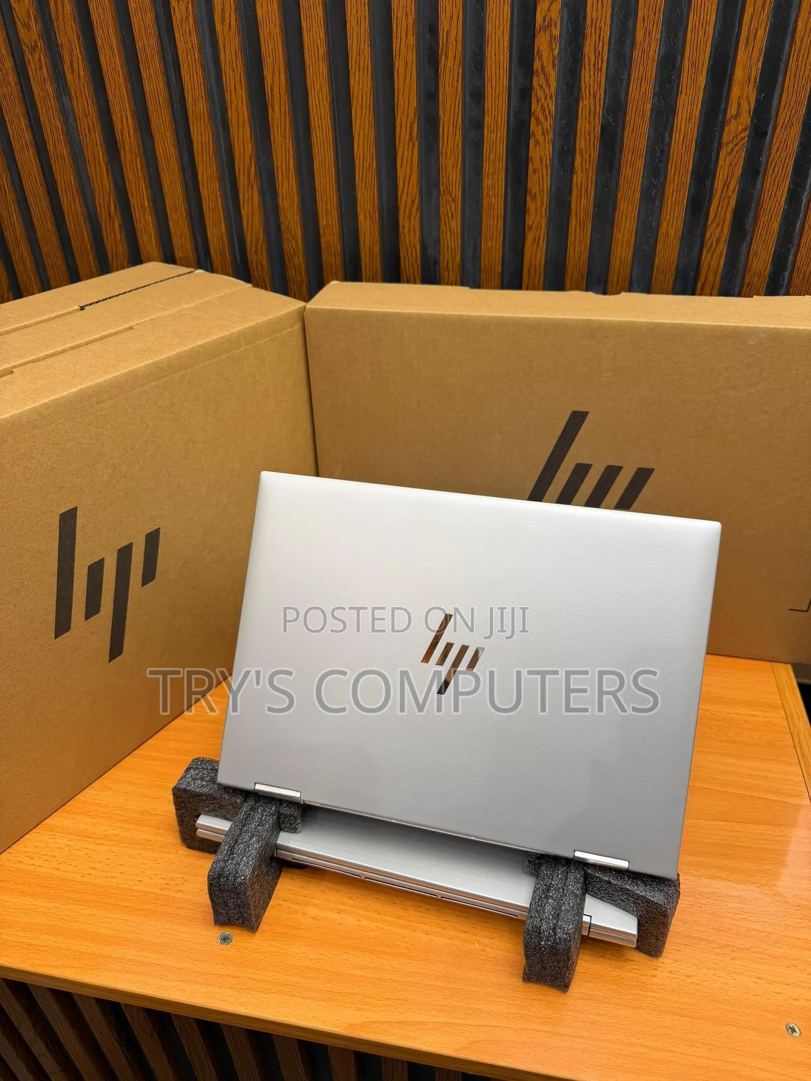 New Laptop HP EliteBook 830 G9 16GB Intel Core i5 SSD 256GB