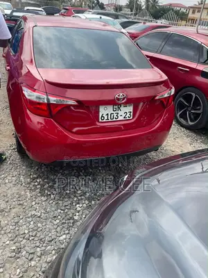 Toyota Corolla 2016 Red