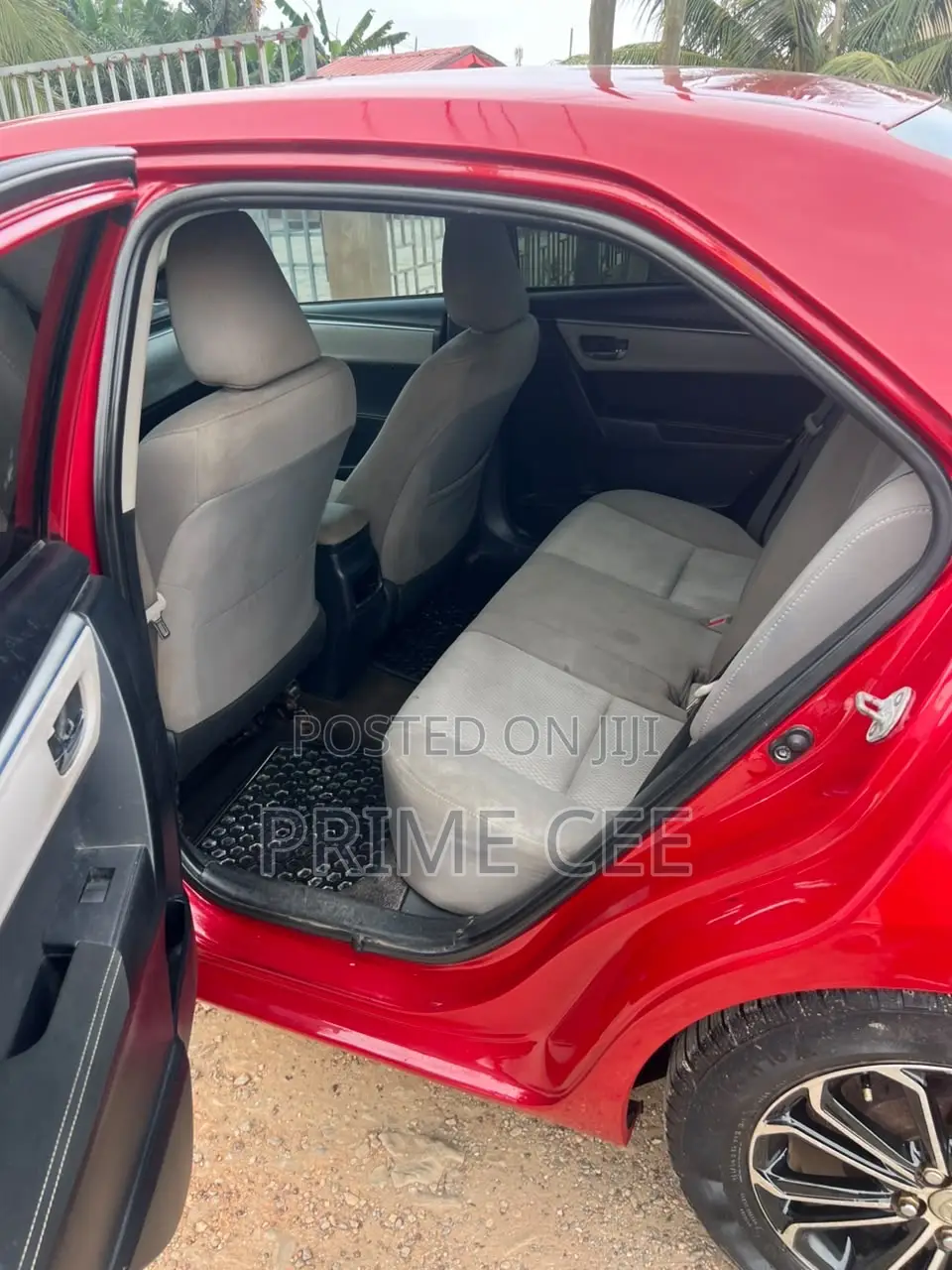 Toyota Corolla 2016 Red