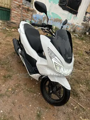 Honda 1998 White