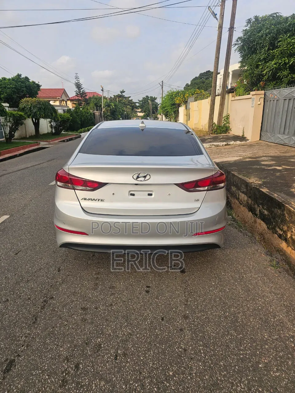 Hyundai Avante 2018 Silver