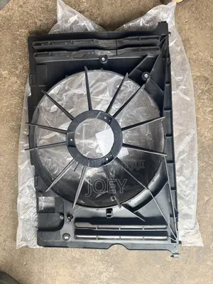 Toyota Corolla 09-13 Fan Case