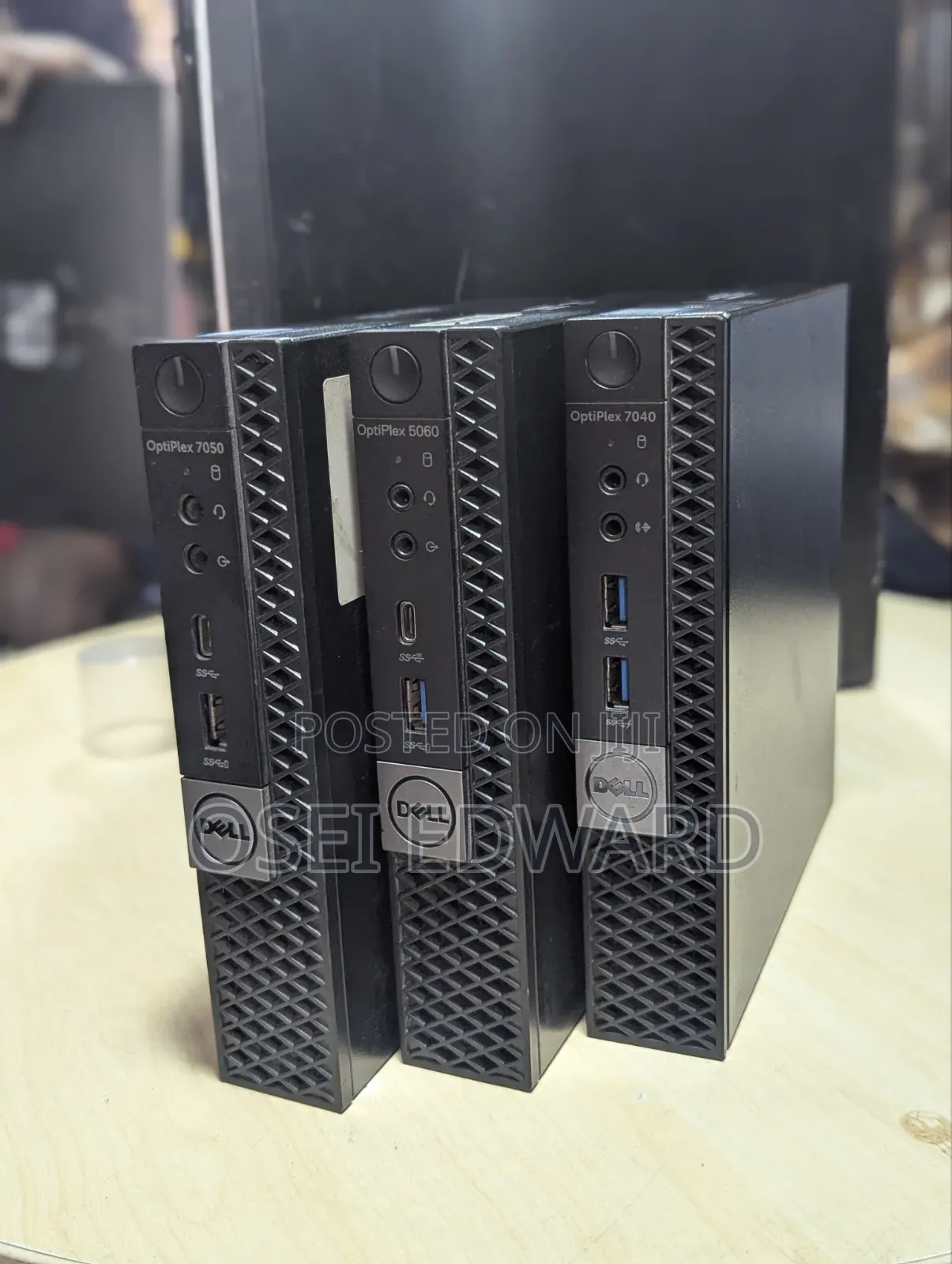 Desktop Computer Lenovo ThinkCentre M715 8GB Intel Core i5 SSD 256GB