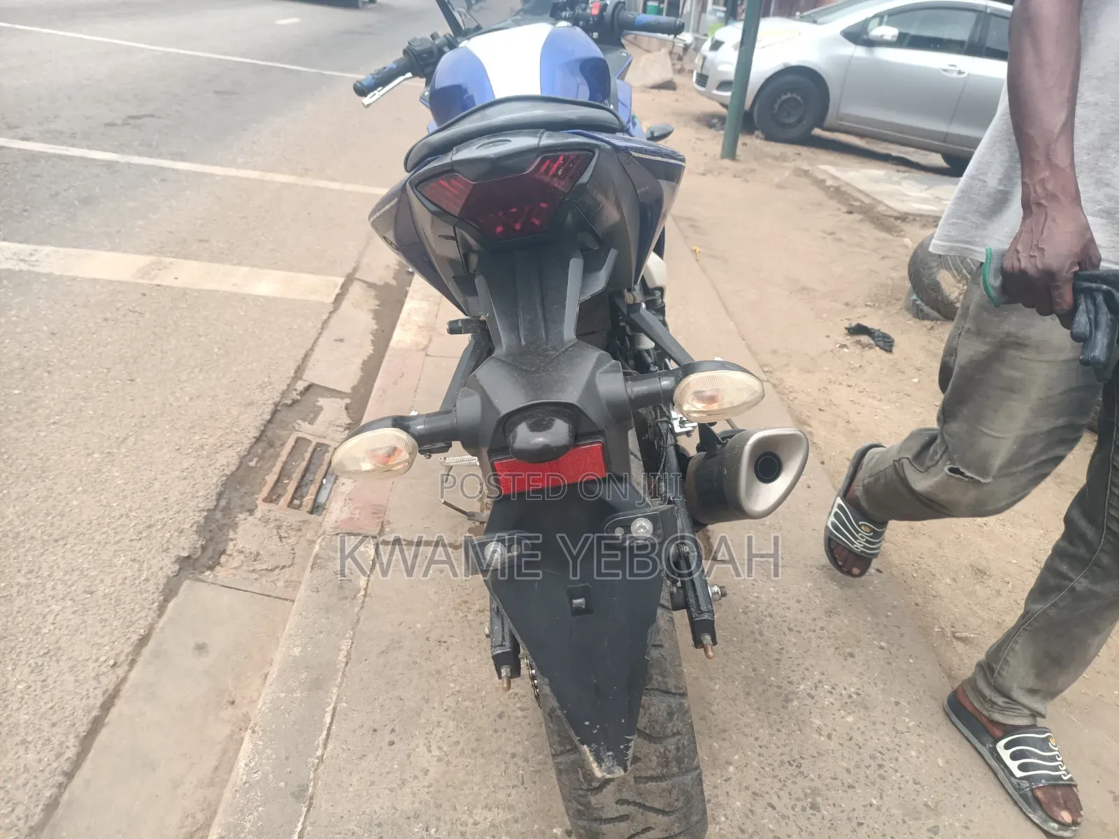 Yamaha 2018 Blue