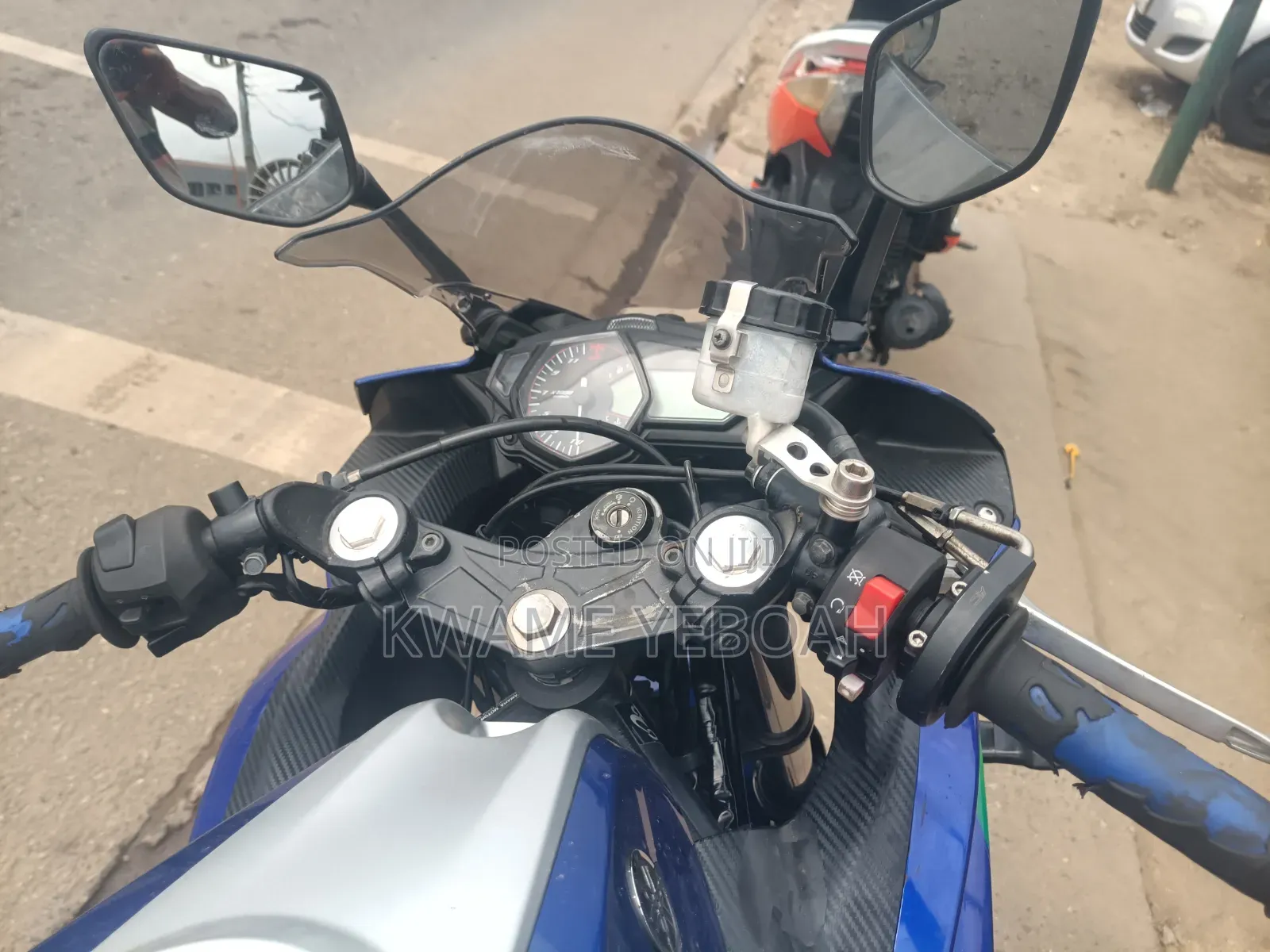 Yamaha 2018 Blue