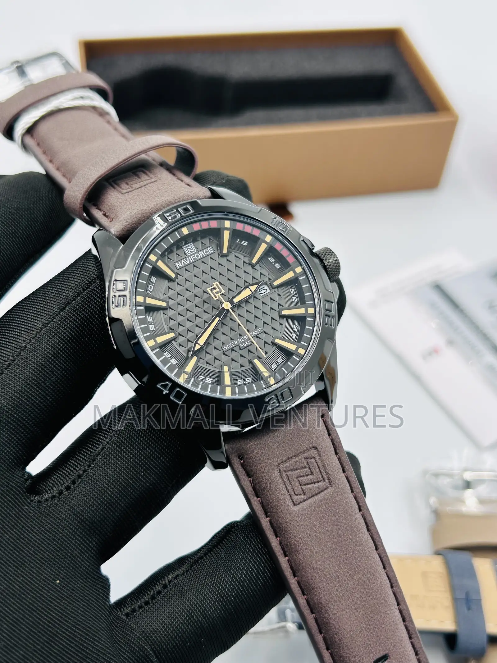 Naviforce Men Leather Watch (NF 8023)