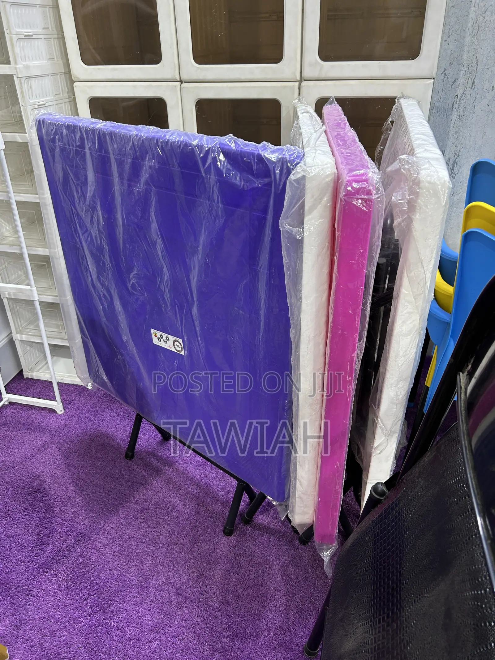 4-Seater Plastic Table