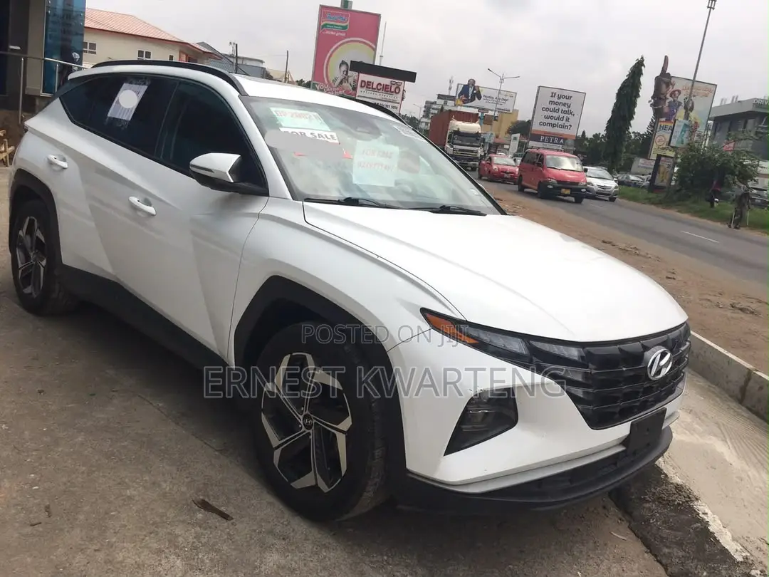 Hyundai Tucson 2023 White