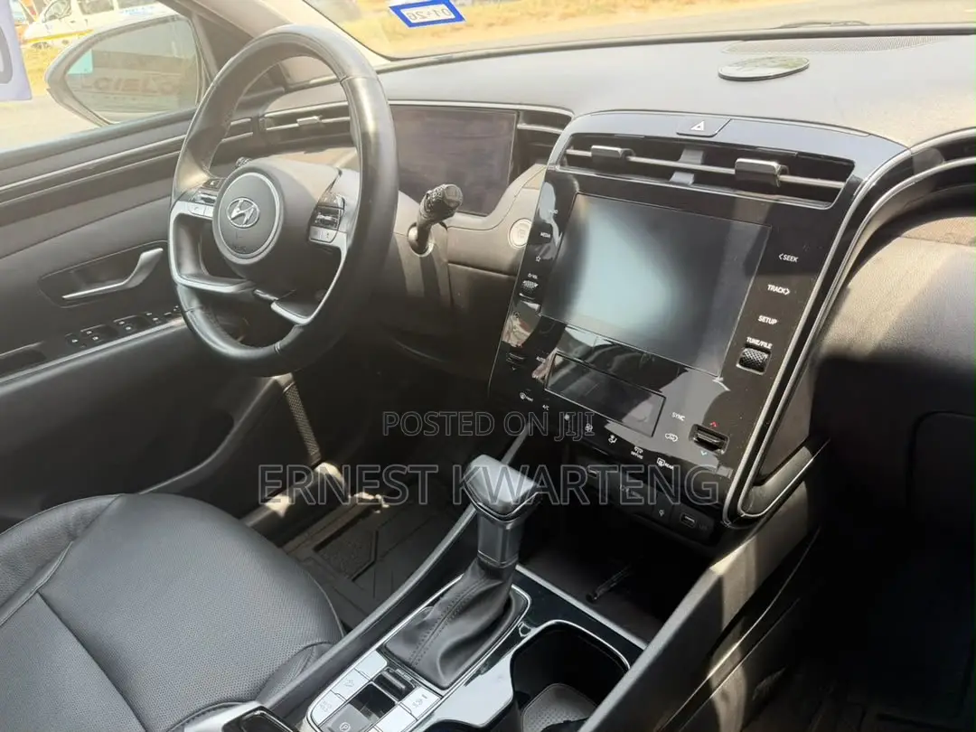 Hyundai Tucson 2023 White