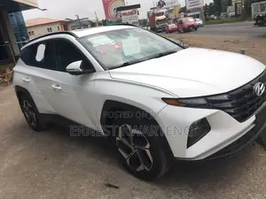 Hyundai Tucson 2023 White