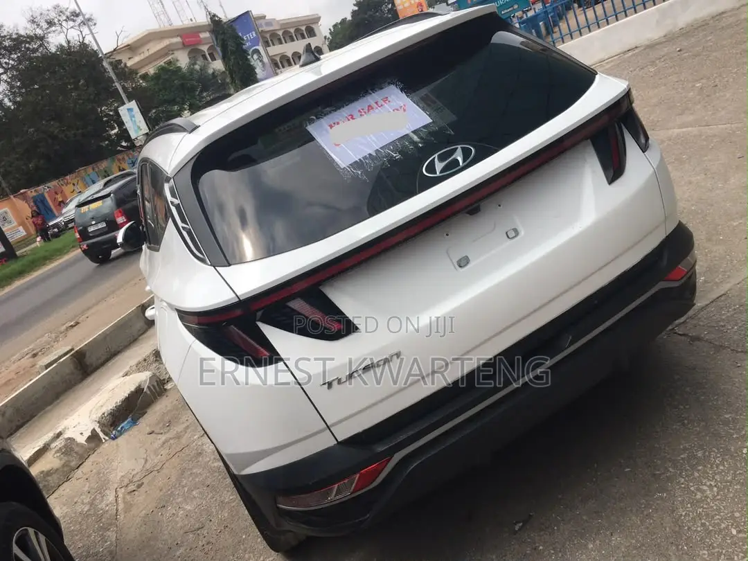Hyundai Tucson 2023 White