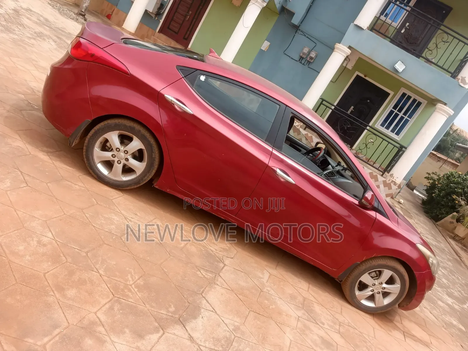 Hyundai Elantra 2013 Red