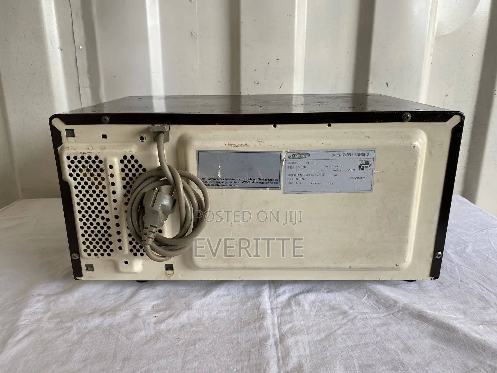 1986 Samsung Classical Collection Antique Microwave
