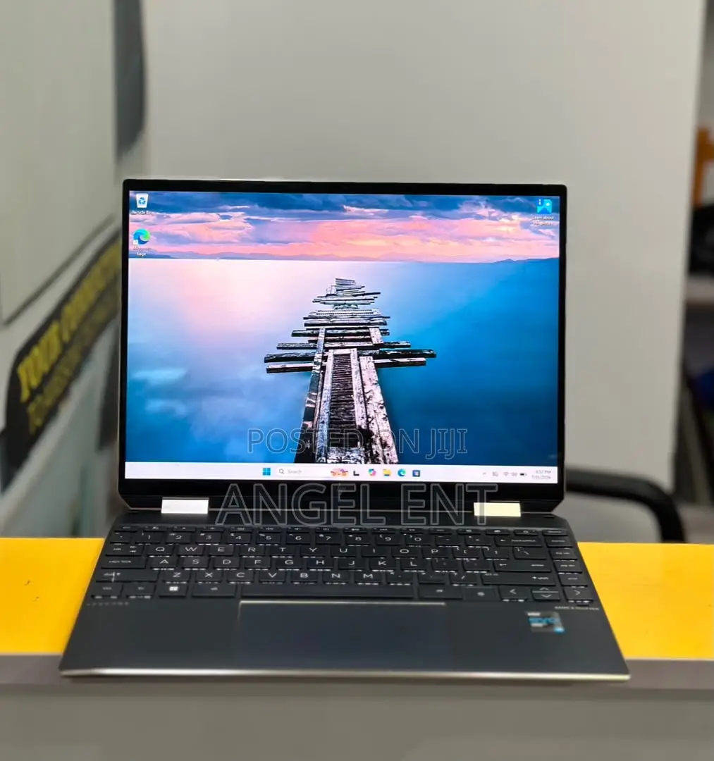 Laptop HP Spectra 13 16GB Intel Core i7 SSD 512GB