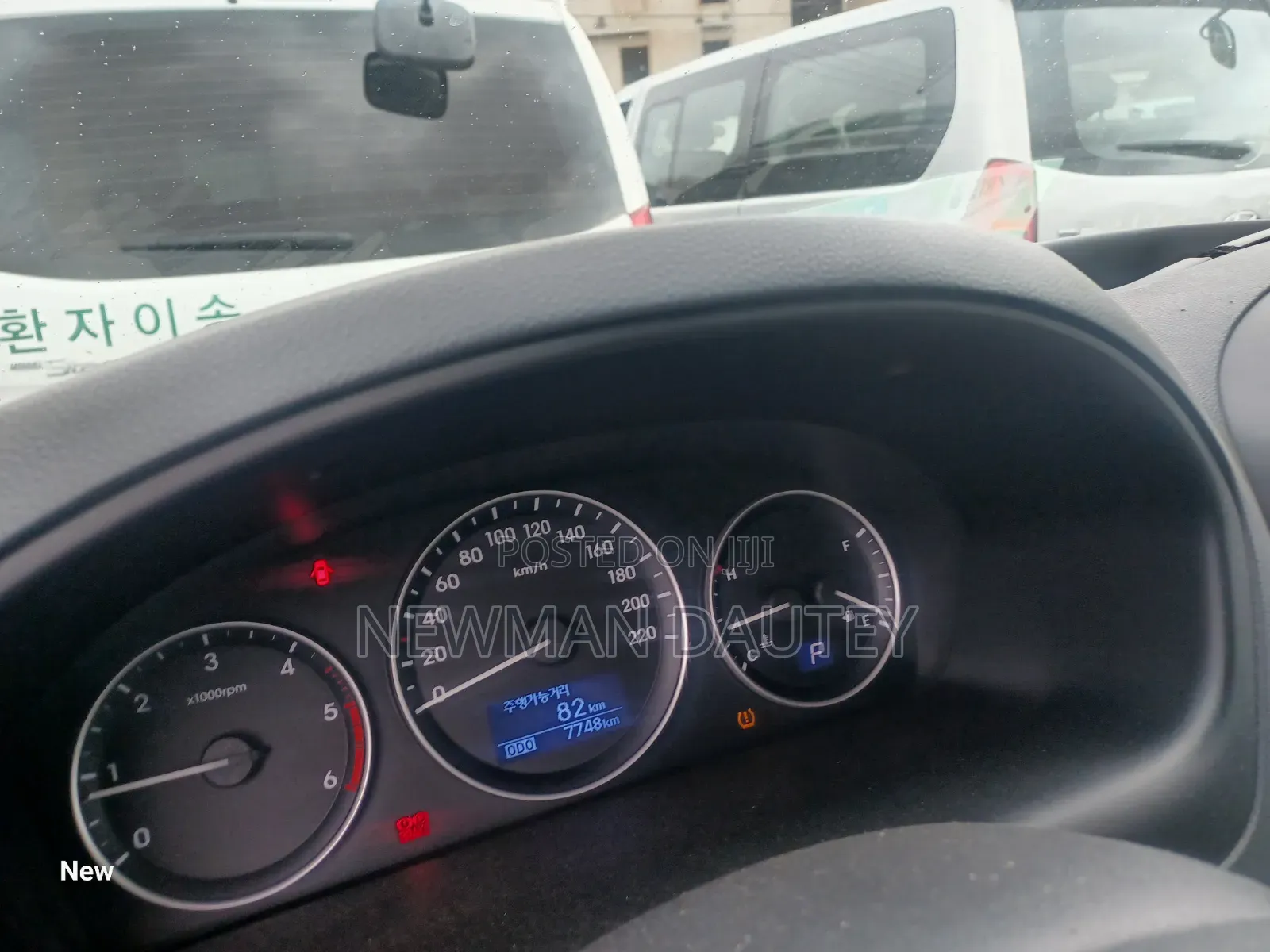 Hyundai Starex 2014 White