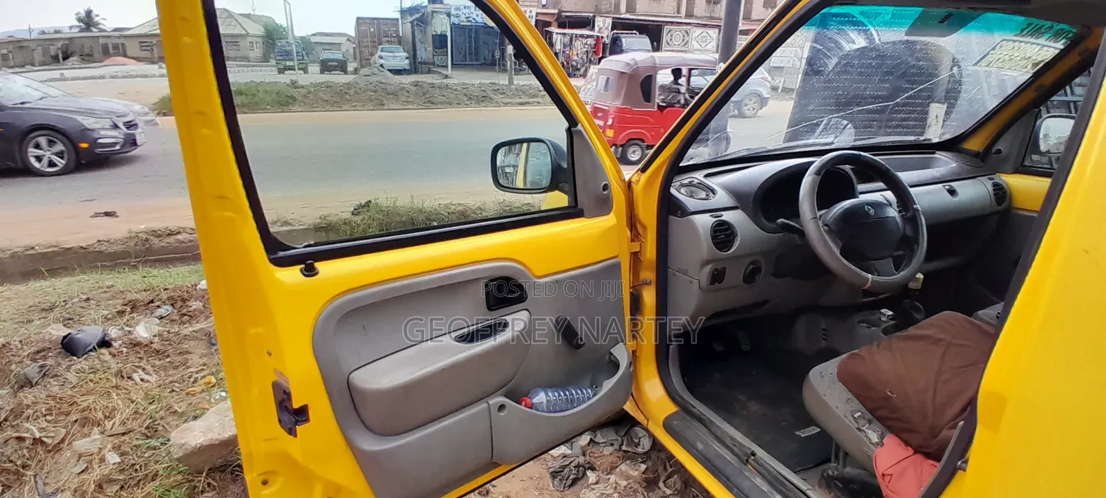 Renault Kangoo 2011 Yellow