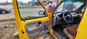 Renault Kangoo 2011 Yellow