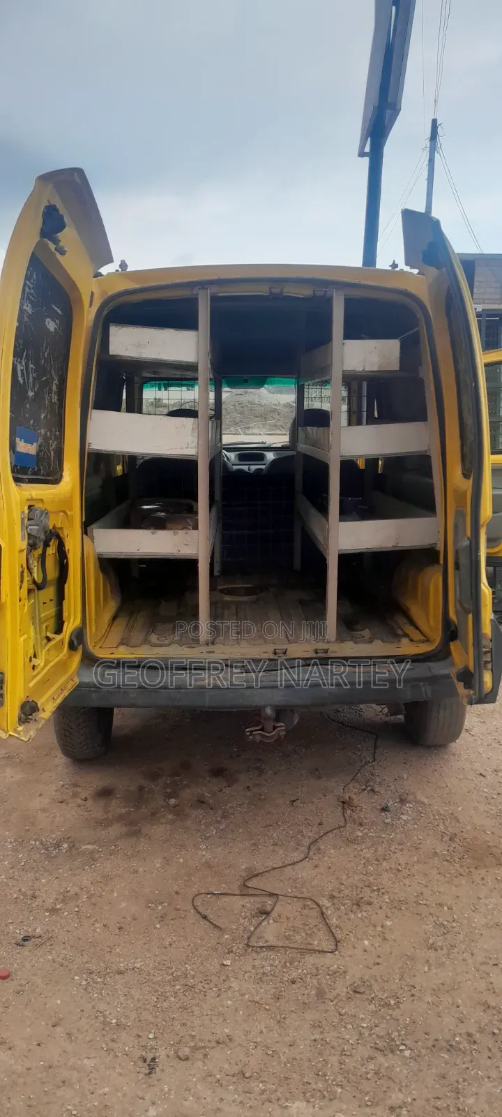 Renault Kangoo 2011 Yellow